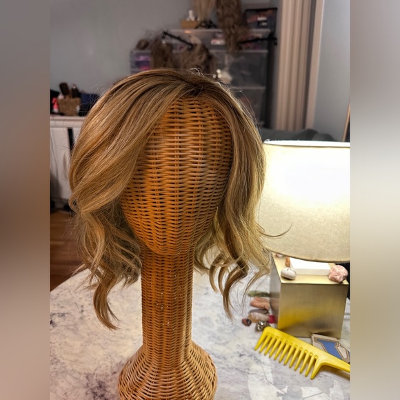 Raquel Welch Bella Vida Shaded Sand 100% Handtied HF Wig Lacefront MonoTop - Picture 1 of 15